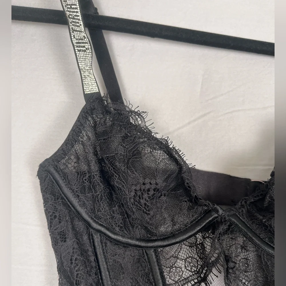 Victoria's Secret Very Sexy Midnight Affair Lace Unlined Teddy Medium Bodysuit - Picture 6 of 12